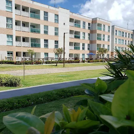 Apartamento moderno, equipado e confortável-3